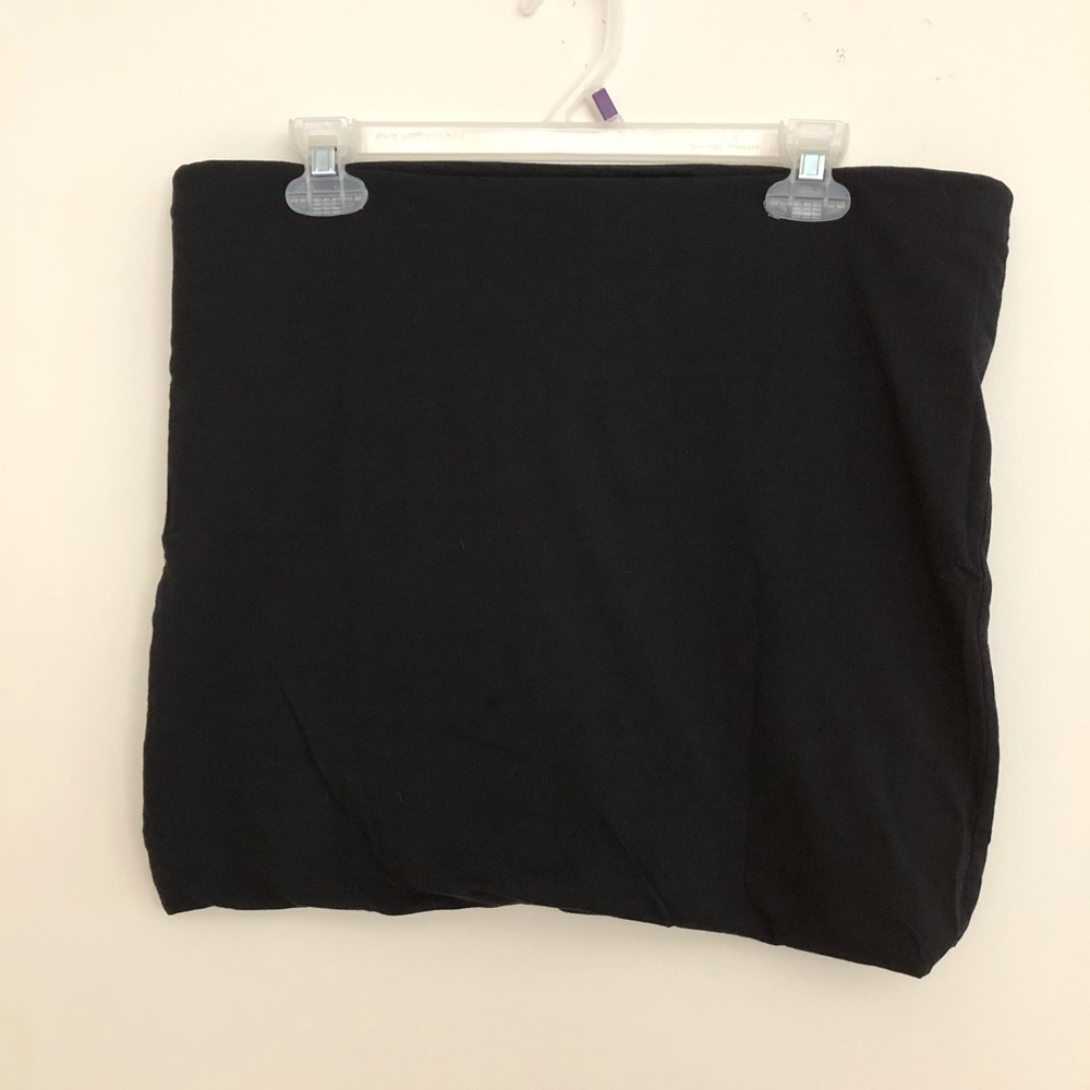 Black mini skirt
